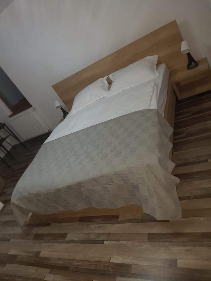 Viata La Tara Cerna Hotel Cerna  Eksteriør billede
