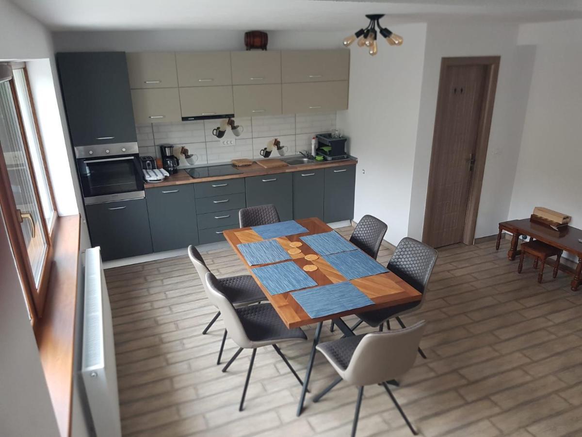 Viata La Tara Cerna Hotel Cerna  Eksteriør billede