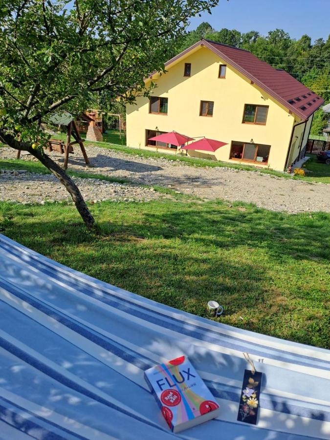 Viata La Tara Cerna Hotel Cerna  Eksteriør billede